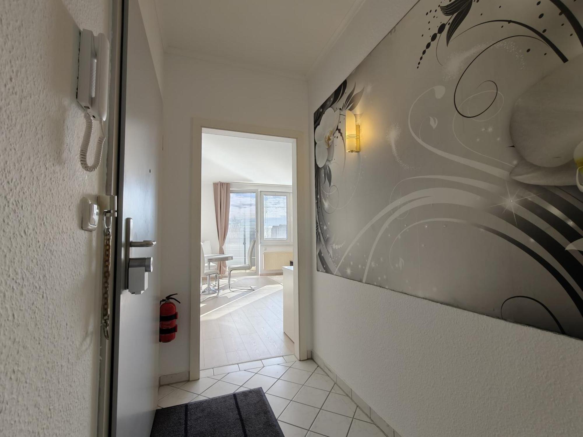Bliss Place, Komfort Mit 2 Zimmern Und Balkon In Toplage Apartment Magdeburg